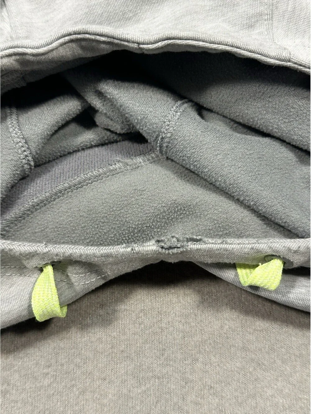 Nike Therma Fit Hoodie Men’s Large Gray Neon Swoosh Pullover Sweatshirt